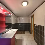 Spacieux Avec Terrasse, Confort Moderne Dans Un Cadre Verdoyant Et Propice Aux Balades. - Fr-1-589-79 Дом отдыха *