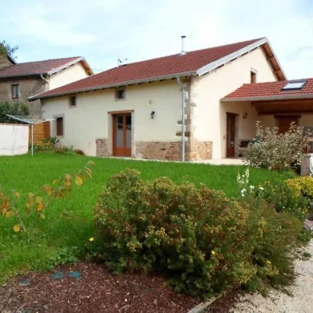 בית נופש Spacieux Avec Terrasse, Confort Moderne Dans Un Cadre Verdoyant Et Propice Aux Balades. - Fr-1-589-79 *