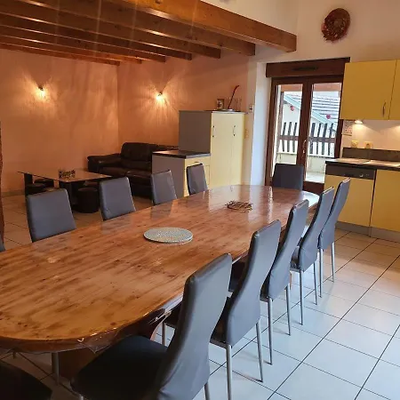 Spacieux Avec Terrasse, Confort Moderne Dans Un Cadre Verdoyant Et Propice Aux Balades. - Fr-1-589-79 Casa rural