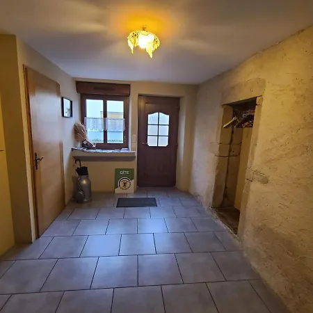 Spacieux Avec Terrasse, Confort Moderne Dans Un Cadre Verdoyant Et Propice Aux Balades. - Fr-1-589-79 *